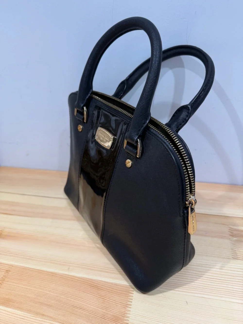 Michael Kors Cindy Large Dome Satchel - Saffiano & Patent